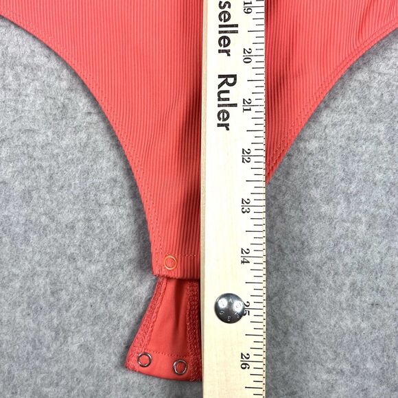 House of Harlow 1960 Bodysuit Womens Medium Coral Ribbed Button Stretch Comfort - Picture 11 of 12